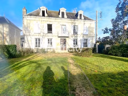 maison 9 pièces - 326 m²