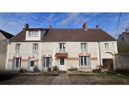 propriété avec dépendance sur terrain de 6 593 m²