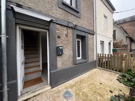 vente maison 3 pièces 37.15 m² à abbeville (80100)  79 900 €