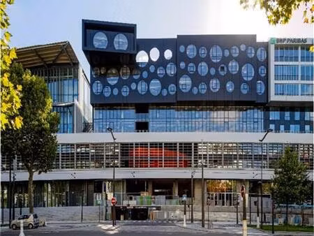 location bureau paris 19ème (75019) 2 678 m²