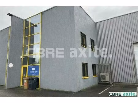 location local d'activités la verpilliere 194 m²