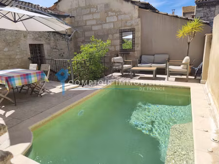 maison de village 8pièce(s) 3chambre(s) 155 m² vallabrègues (30300)