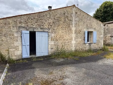vente maison 4 pièces 120 m² à mirambeau (17150)  75 936 €