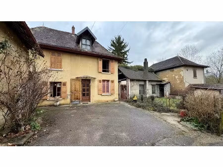 vente maison 5 pièces 140 m² à corbelin (38630)  96 000 €