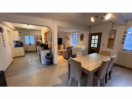 vente maison 4 pièces 97 m² à abbeville (80100)  175 000 €