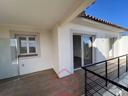 vente maison 5 pièces 137 m² fréjus (83600)