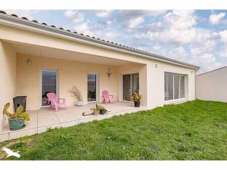 vente maison 5 pièces 127 m² saintes (17100)