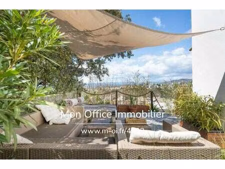 villa de luxe à vendre à saint-raphaël : 1 150 000 € | 216m²