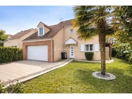 vente maison 7 pièces 150 m2 à bailly-romainvilliers