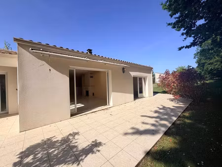 vente maison 5 pièces 130 m² pessines (17810)