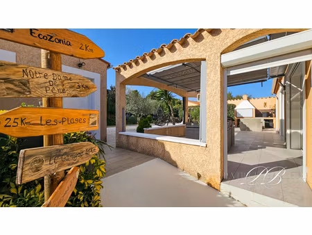 maison 5 pièce(s) 120 m2 avec studio de 18m2