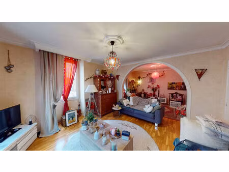 vente immeuble 172 m² crest (26400)