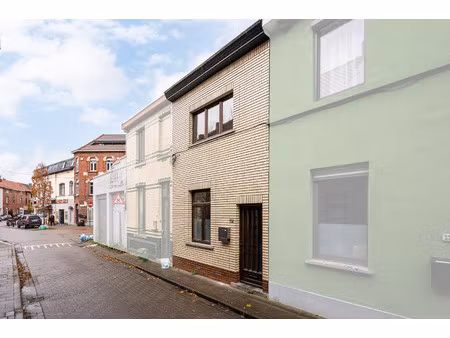 huis te koop in sint-amandsberg met 3 slaapkamers