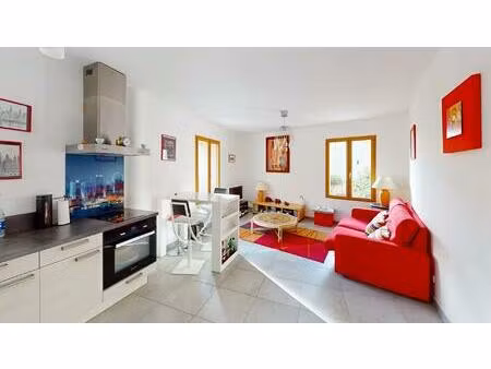 maison t3 à coursan avec terrasse et garage