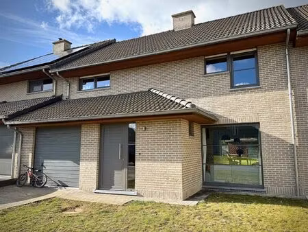 woning (gb) met 3 ruime slaapkamers  garage & tuin