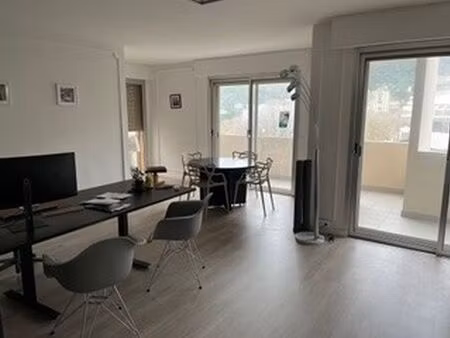 location appartement 5 pièces 115 m² à bastia (20200)