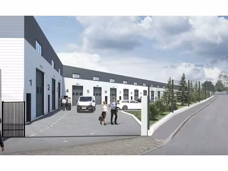 local d'activités de 117m²