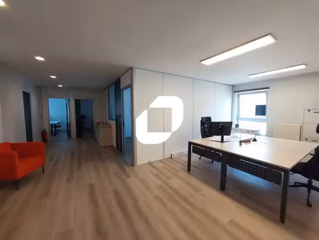 a louer  dans parc ferme