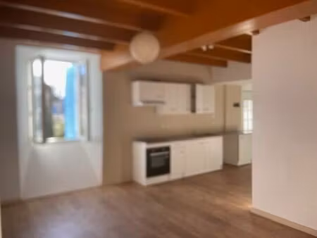 location maison 5 pièces 120 m² à cozes (17120)
