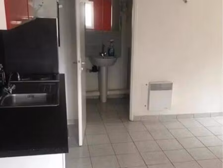 location appartement 2 pièces 30 m² à grenoble (38000)