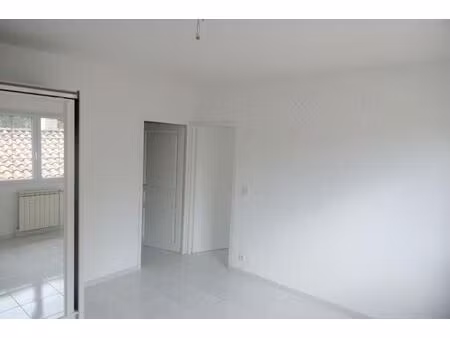 location appartement 3 pièces 94 m² à montpellier (34000)
