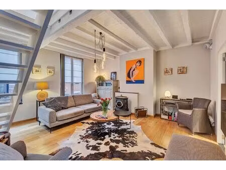 luxueus appartement met handel gelijkvloers centrum aalst