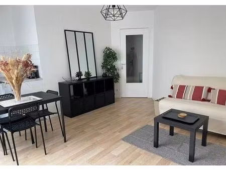 location appartement 1 pièce 26 m² à bordeaux (33000)