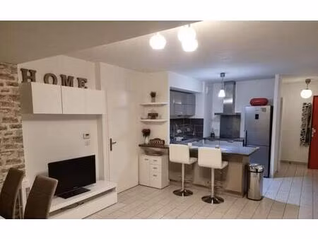 location appartement 3 pièces 65 m² à colombes (92700)