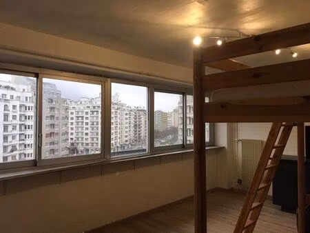 location appartement 1 pièce 30 m² à grenoble (38000)