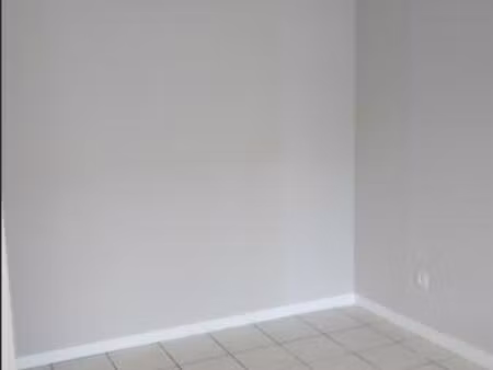 location maison 2 pièces 52 m² à bordeaux (33000)