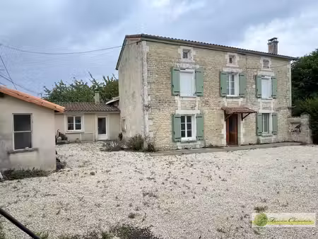 maison charentaise