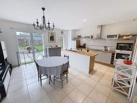 plain-pied - jardin - 3 chambres  douet  busway  commerces