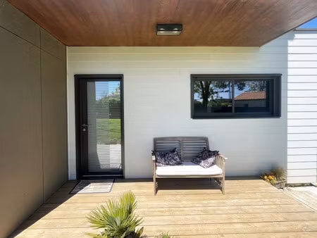 vente maison 8 pièces 165 m² à pont-l'abbe-d'arnoult (17250)  434 500 €