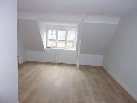 location appartement 3 pièces à saint-brieuc (22000) : à louer 3 pièces / 45m² saint-brieu