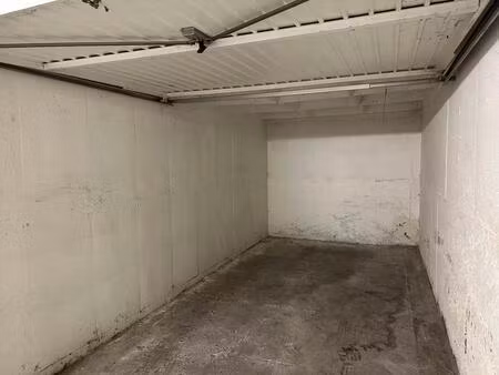 location commerce 13 m² à orléans (45000)