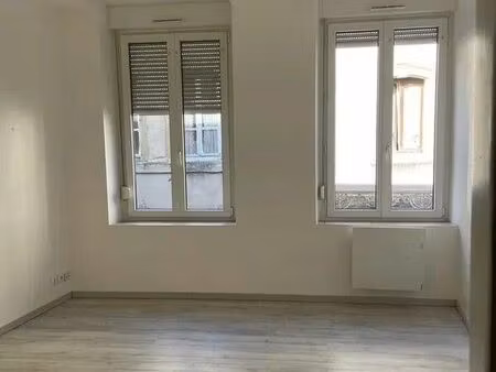 location appartement 2 pièces 27 m² à metz (57000)