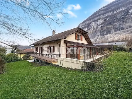 vente maison 8 pièces 252.36 m² à etrembières (74100)  765 000 €