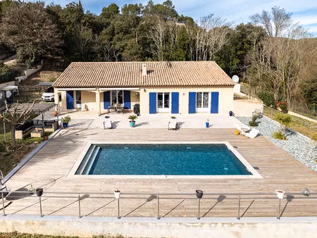 exclusivité maison le thoronet 5 pièces 157m2- terrain 5397m2- piscine- terrasses- proche 