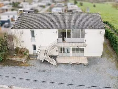 immeuble avec potentiel de 2 appartements – 448 m² utiles –