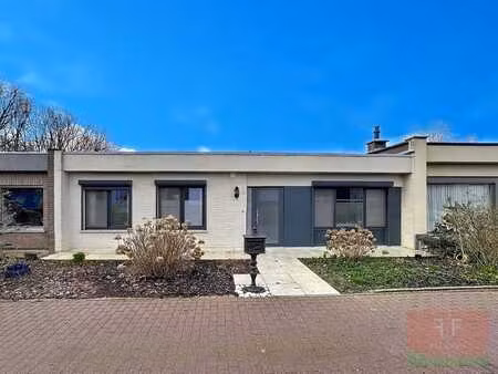 instapklare en energiezuinige bungalow met 2 slaapkamers ...