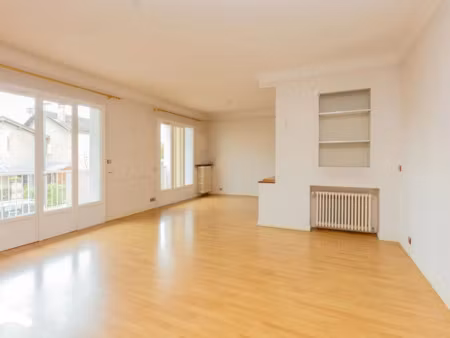 vente appartement 3 pièces 99 m² à auch (32000)  160 000 €