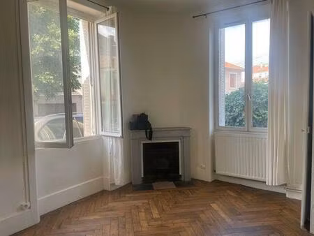 location appartement 1 pièce 37 m² à lyon 3 (69003)