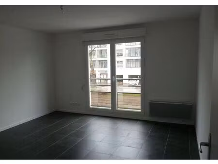 location appartement 2 pièces 48 m² à rouen (76000)