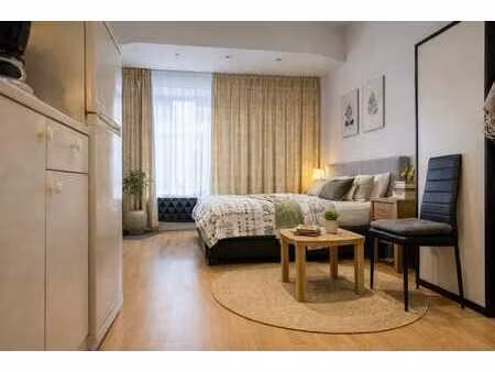 deux studios idéalement situés proche ulb