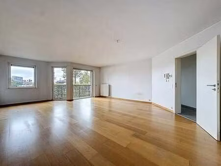 appartement deux chambres – terras + parking