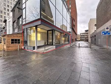 bureau à louer dans un emplacement privilégié près de k à co