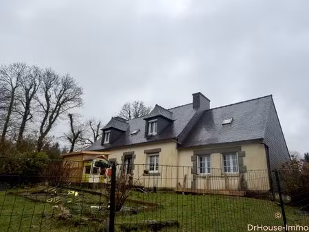 maison 3 chambres avec pompe à chaleur.
