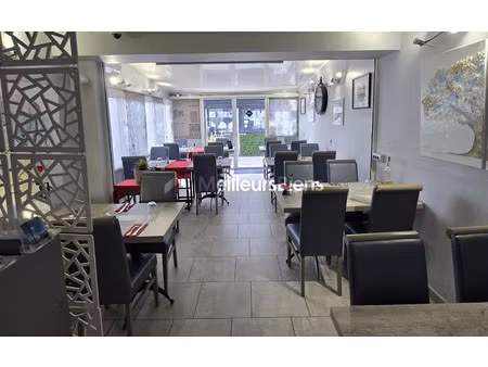 vente locaux professionnels 70 m² à le lavandou (83980)  382 000 €