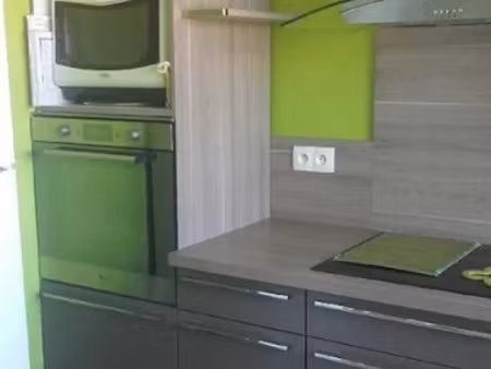 location appartement 3 pièces 72 m² à chatellerault (86100)  600 €