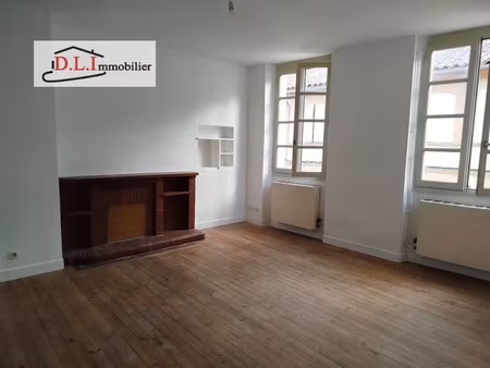 location appartement 3 pièces 72 m² à moissac (82200)  550 €